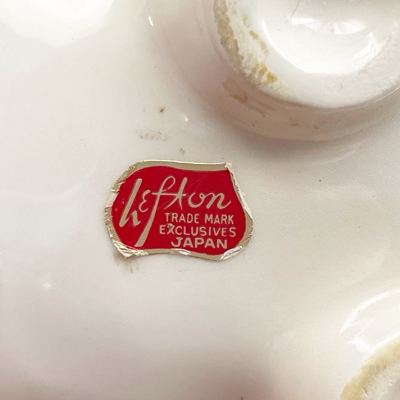 Vintage Lefton Ceramic Shamrock Piggy Bank Clovers Lucky - Picture 11 of 11